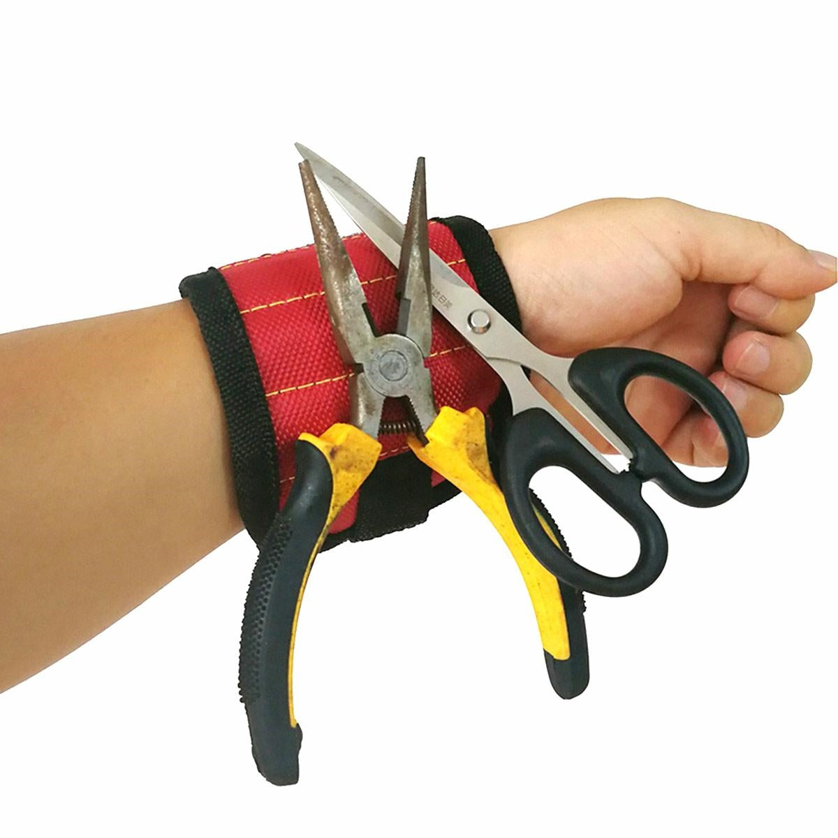 Bratara manseta magnetica, Zola®, profesionala pentru unelte, ajustare cu velcro, neagra, 30x9 cm Bratara manseta magnetica, Zola®, profesionala pentru unelte, ajustare cu velcro, neagra, 30x9 cm